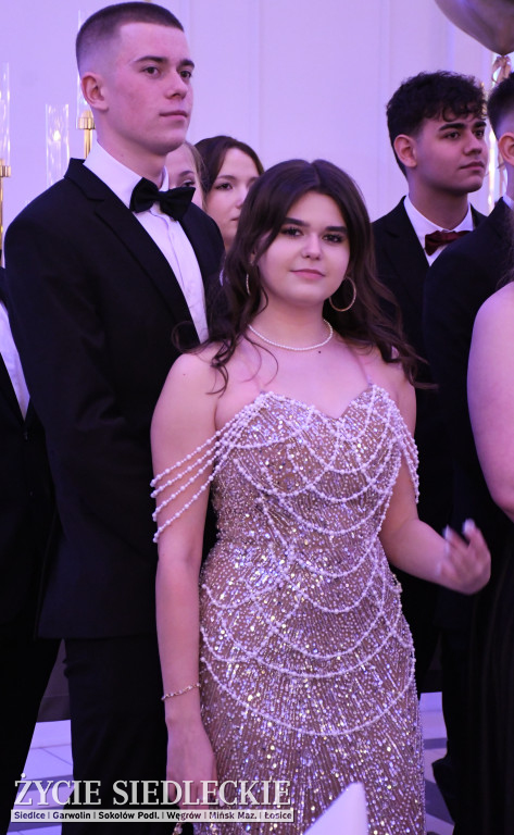 Studniówkowa noc siedleckiej ,,KOLEJÓWKI\