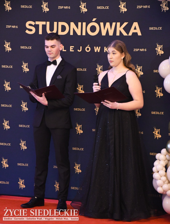 Studniówkowa noc siedleckiej ,,KOLEJÓWKI\