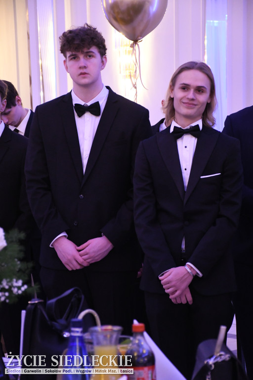 Studniówkowa noc siedleckiej ,,KOLEJÓWKI\