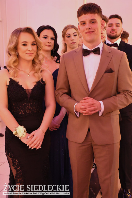 Studniówkowa noc siedleckiej ,,KOLEJÓWKI\