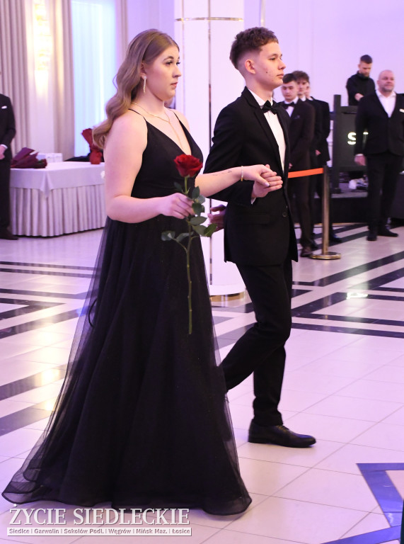 Studniówkowa noc siedleckiej ,,KOLEJÓWKI\