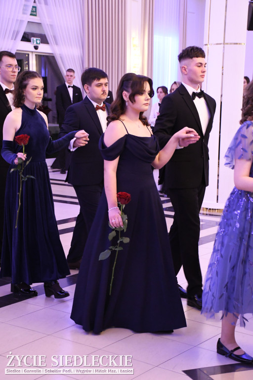 Studniówkowa noc siedleckiej ,,KOLEJÓWKI\