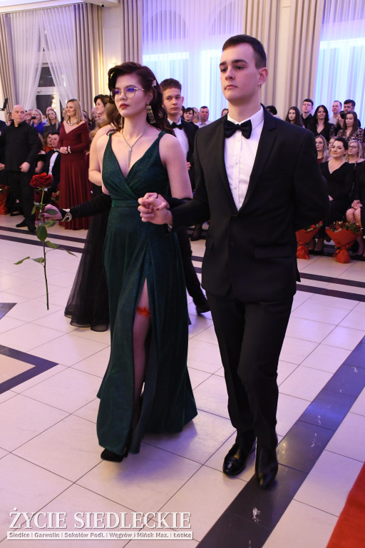 Studniówkowa noc siedleckiej ,,KOLEJÓWKI\