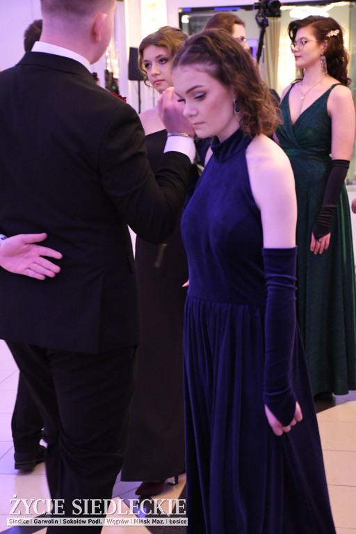 Studniówkowa noc siedleckiej ,,KOLEJÓWKI\