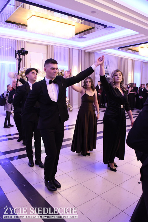 Studniówkowa noc siedleckiej ,,KOLEJÓWKI\