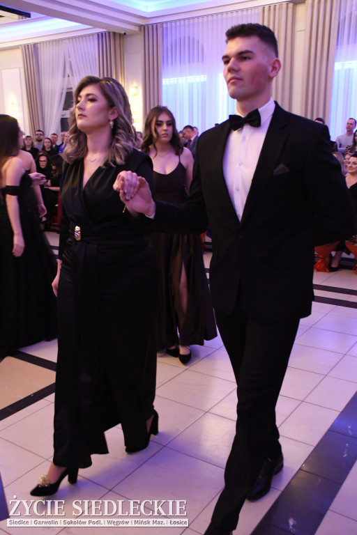 Studniówkowa noc siedleckiej ,,KOLEJÓWKI\