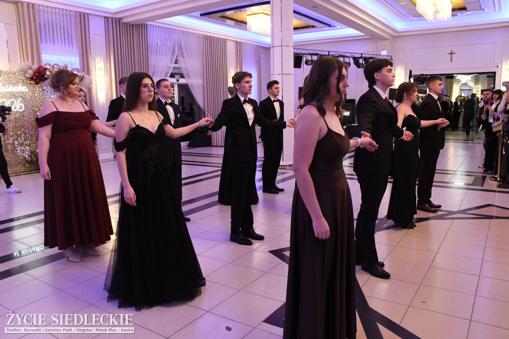 Studniówkowa noc siedleckiej ,,KOLEJÓWKI\