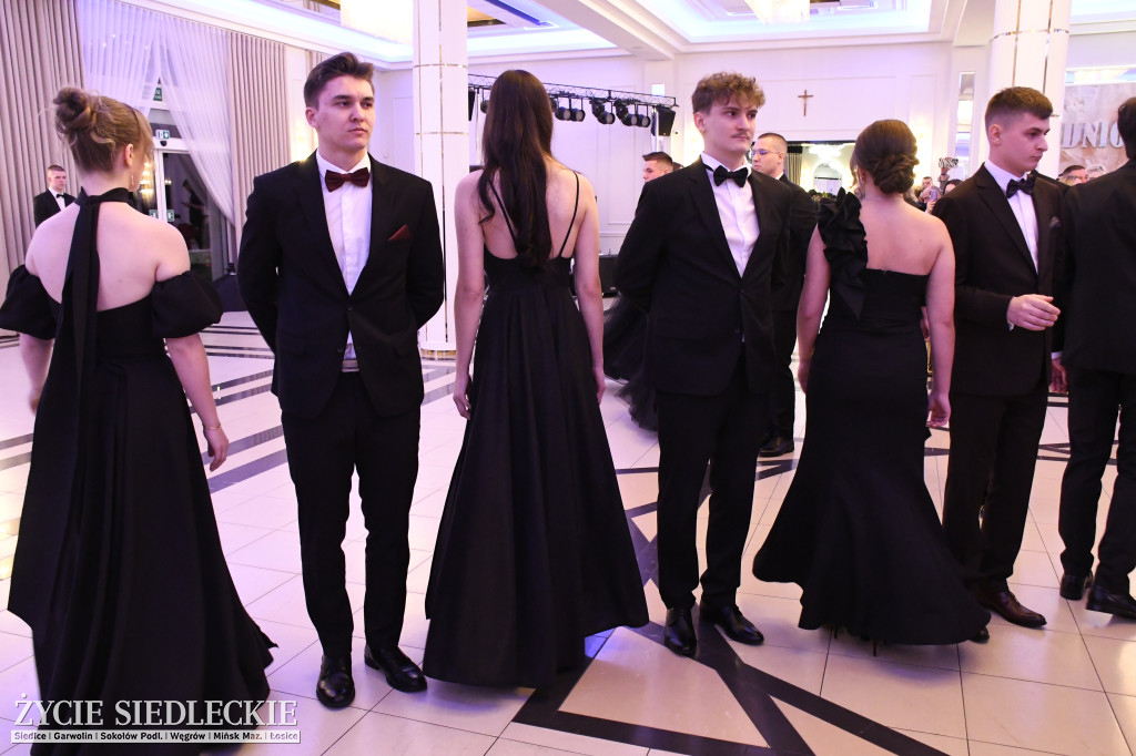 Studniówkowa noc siedleckiej ,,KOLEJÓWKI\