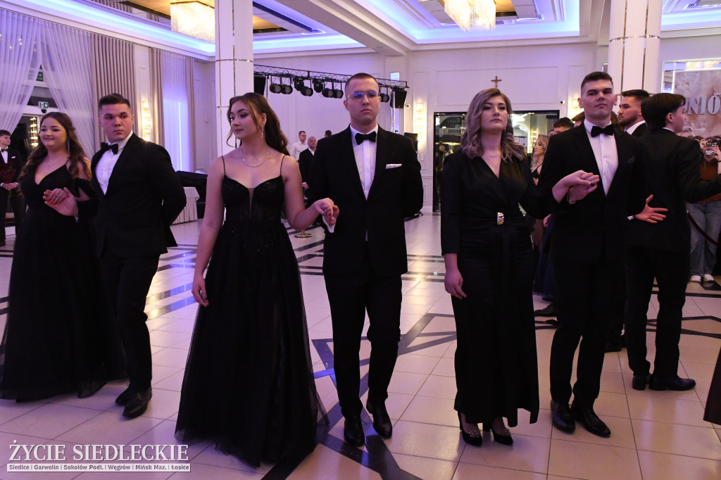 Studniówkowa noc siedleckiej ,,KOLEJÓWKI\