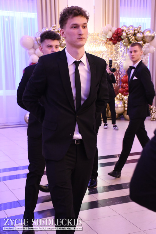 Studniówkowa noc siedleckiej ,,KOLEJÓWKI\