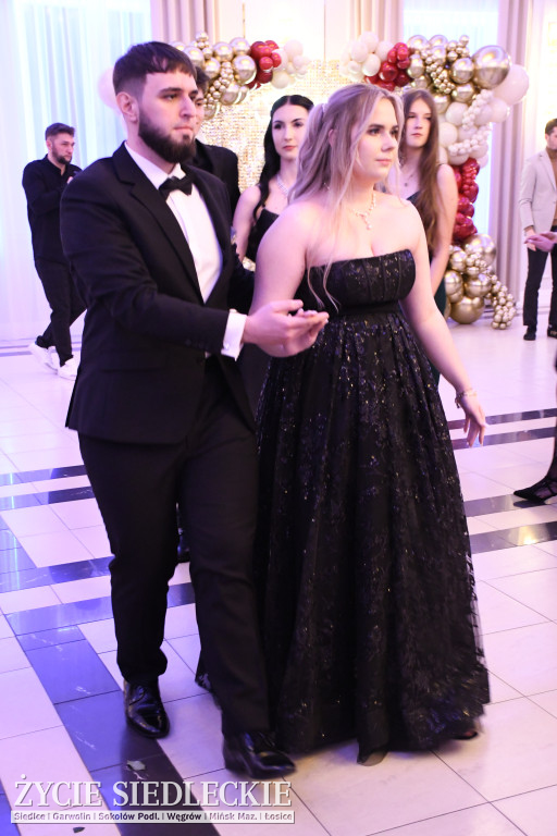 Studniówkowa noc siedleckiej ,,KOLEJÓWKI\