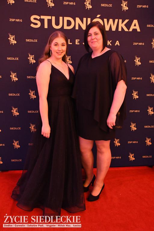 Studniówkowa noc siedleckiej ,,KOLEJÓWKI\