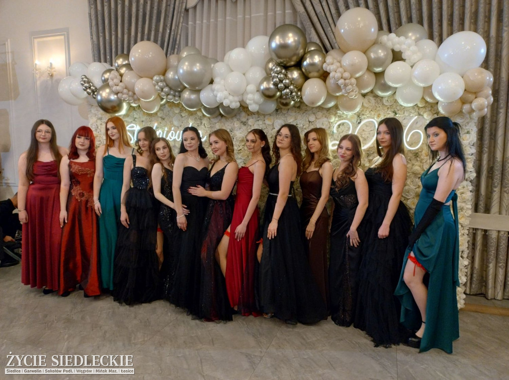 Studniówka w siedleckim \