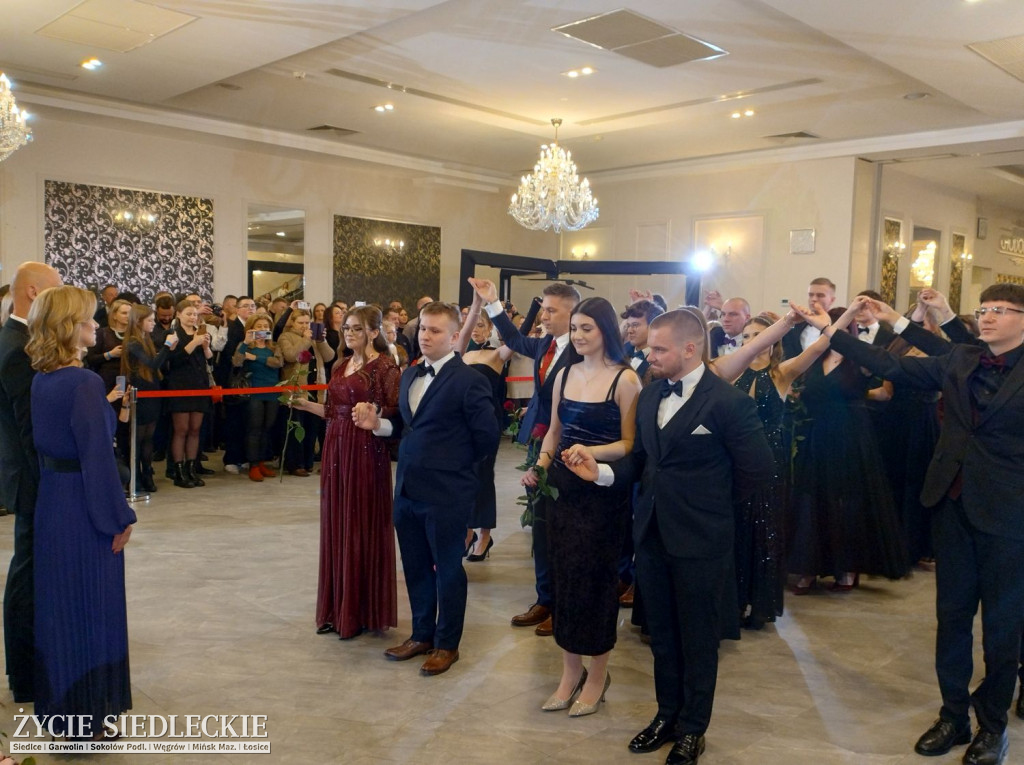 Studniówka w siedleckim \