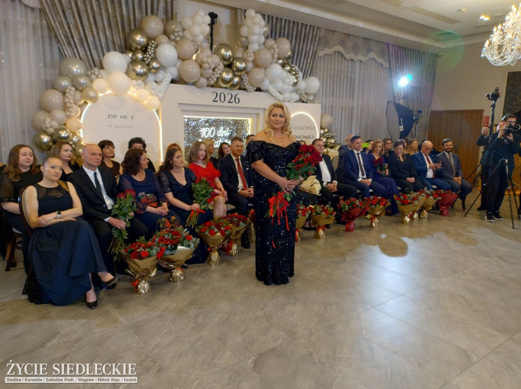 Studniówka w siedleckim \