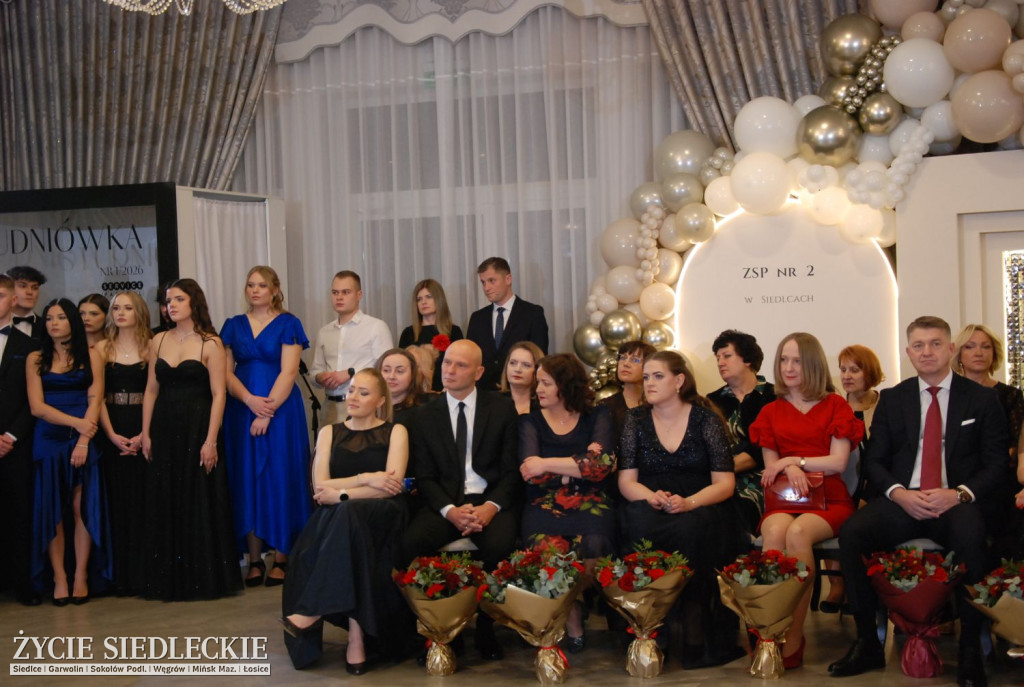 Studniówka w siedleckim \