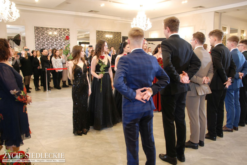 Studniówka w siedleckim \