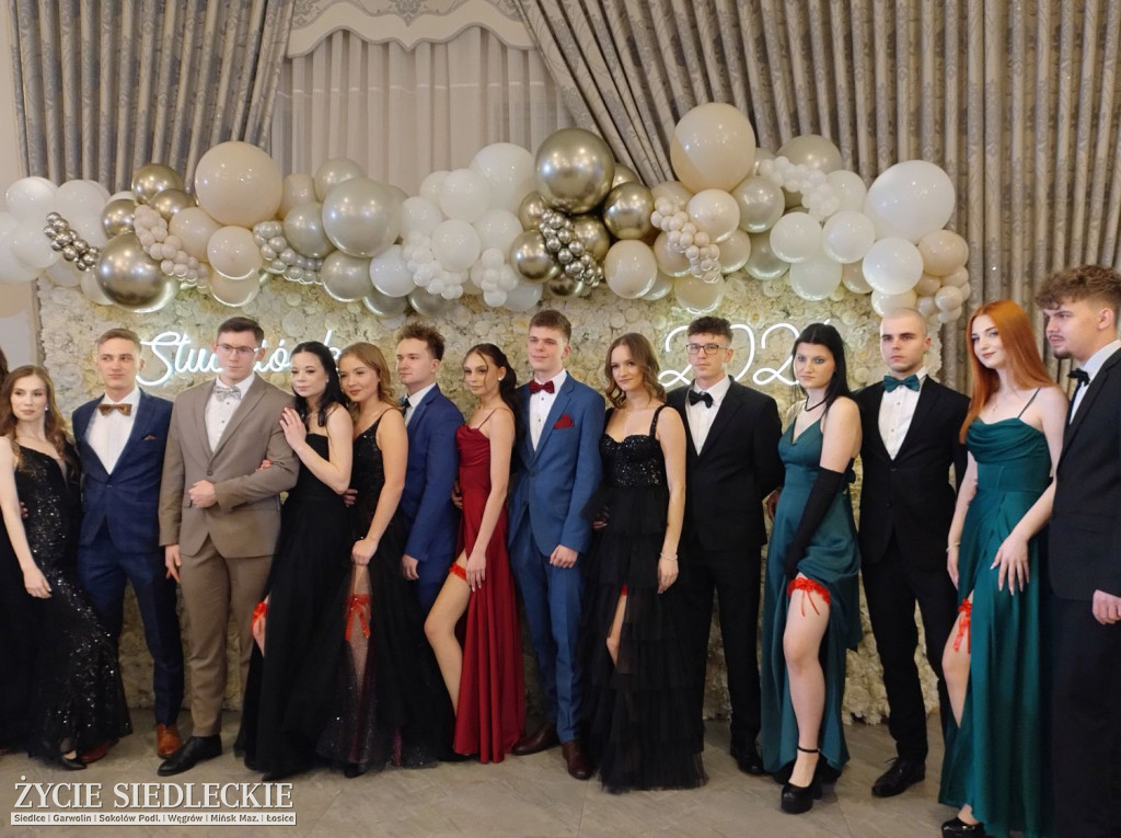 Studniówka w siedleckim \