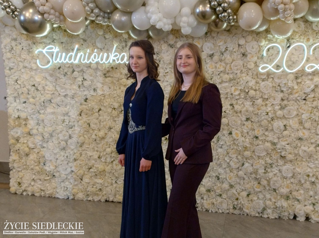 Studniówka w siedleckim \