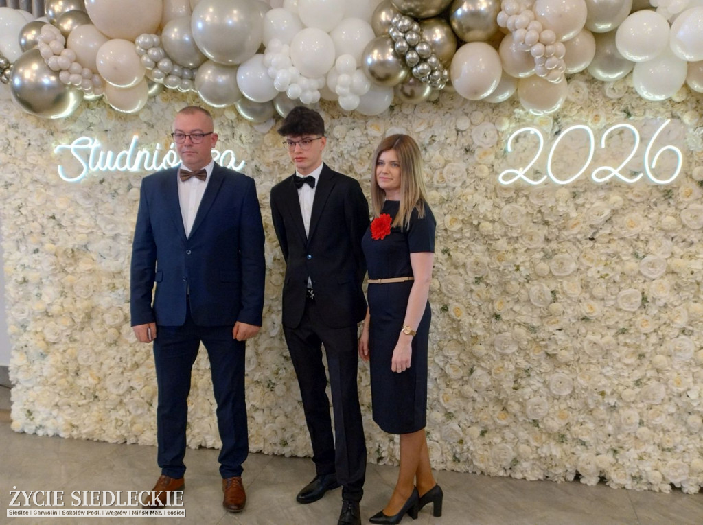 Studniówka w siedleckim \