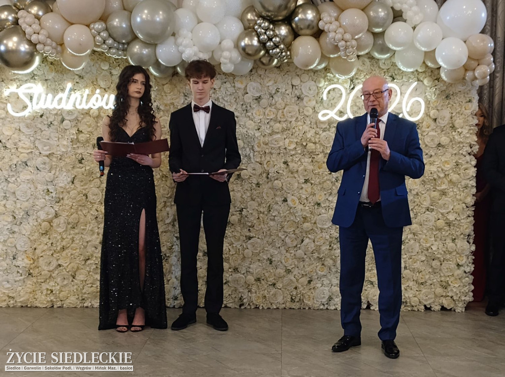 Studniówka w siedleckim \