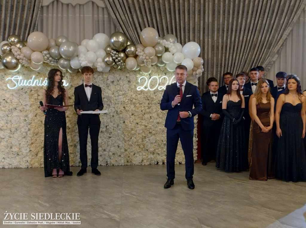 Studniówka w siedleckim \