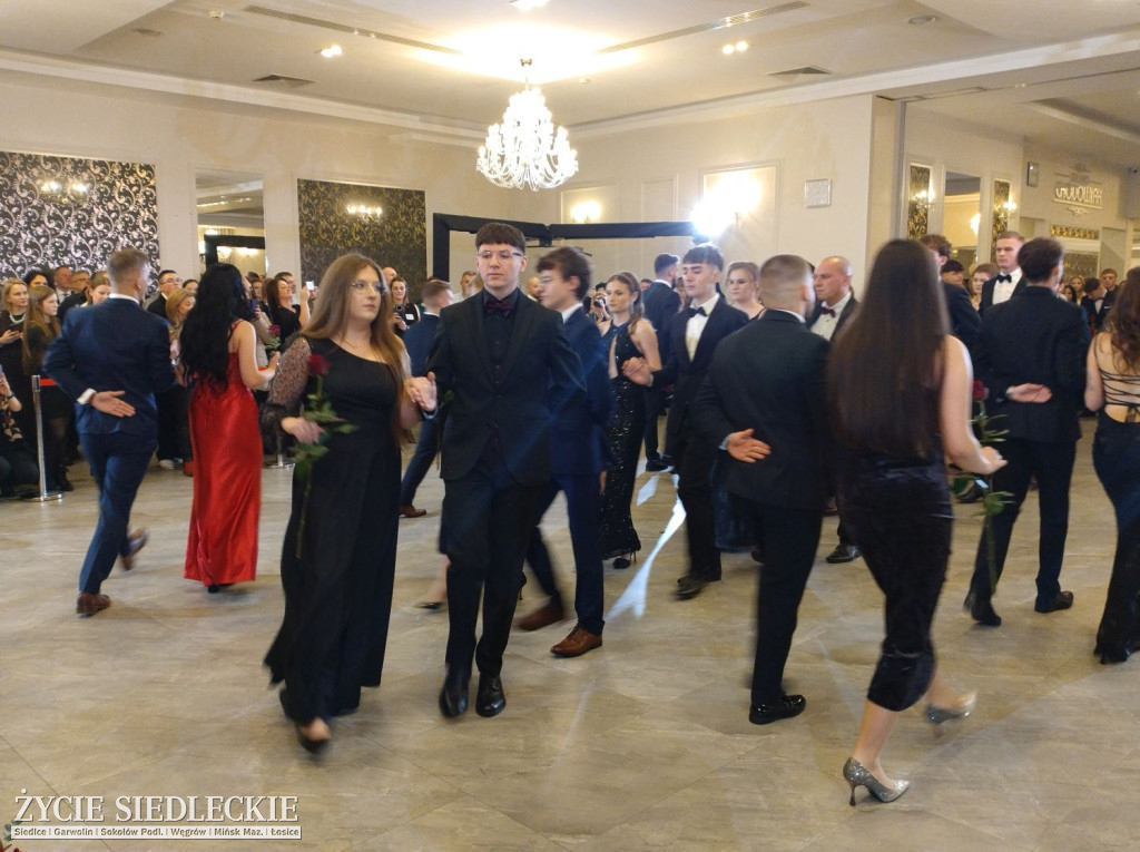 Studniówka w siedleckim \