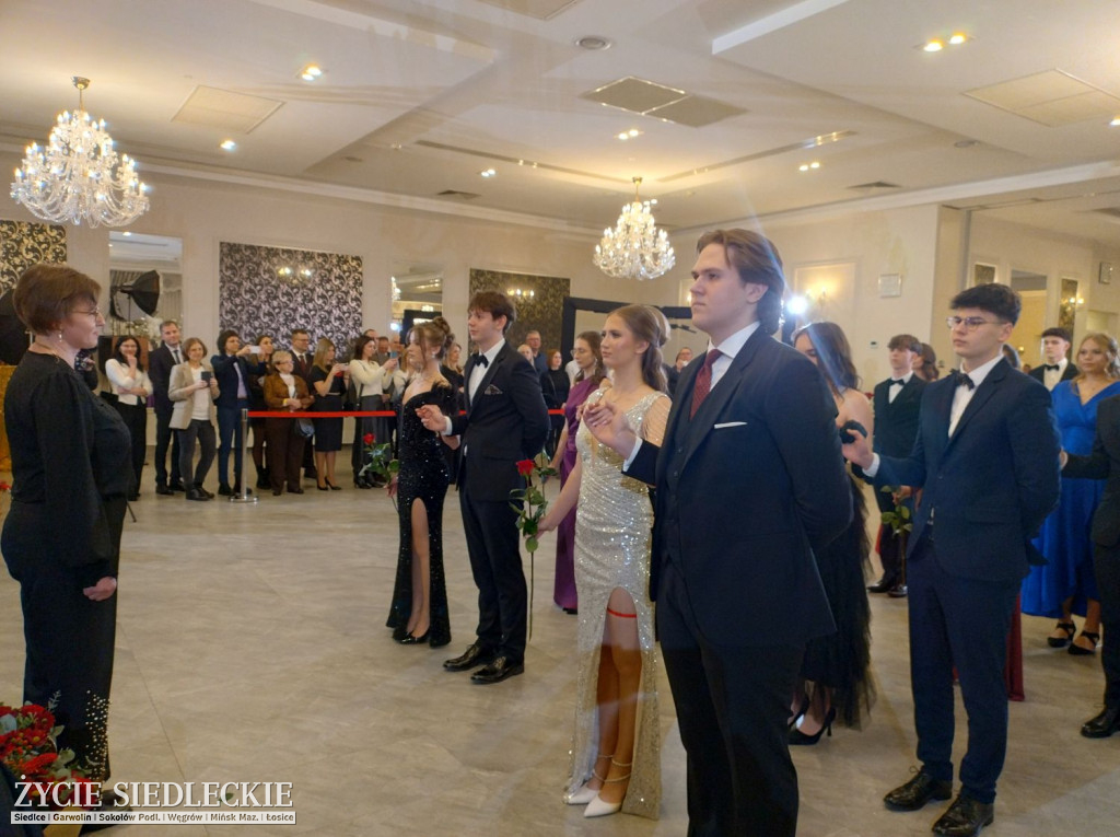 Studniówka w siedleckim \