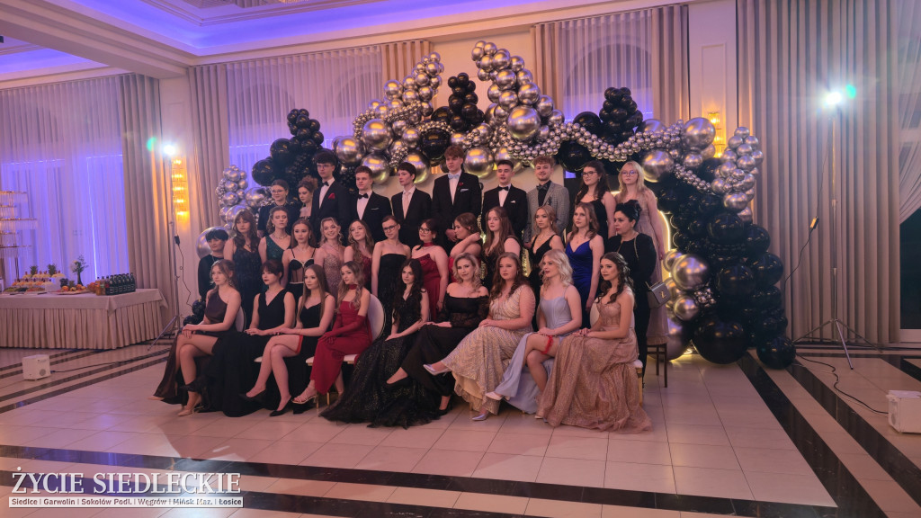 Studniówka w Prusie