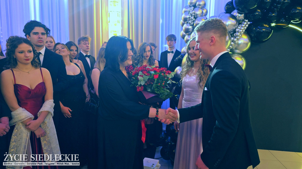 Studniówka w Prusie