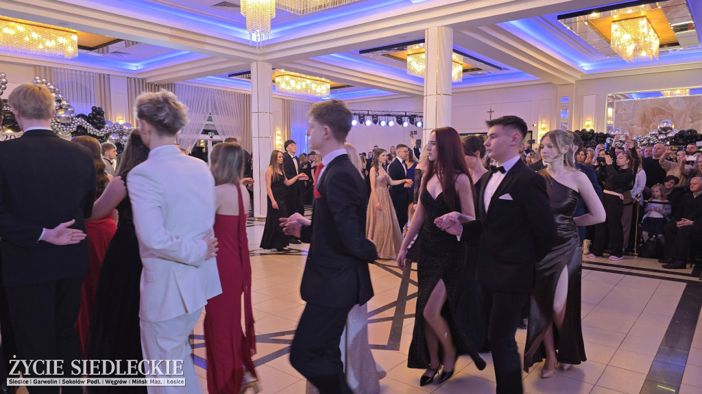 Studniówka w Prusie