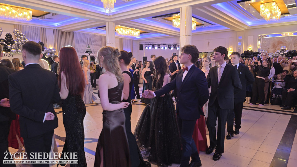 Studniówka w Prusie