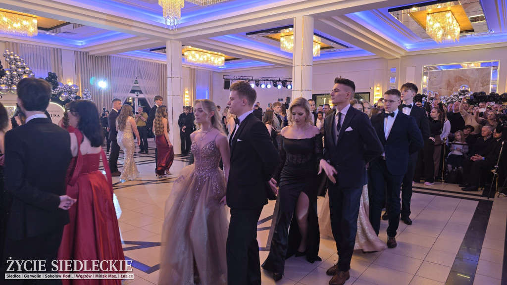 Studniówka w Prusie