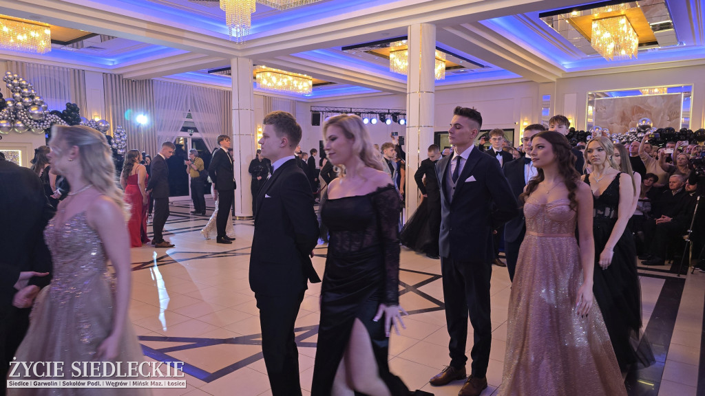 Studniówka w Prusie