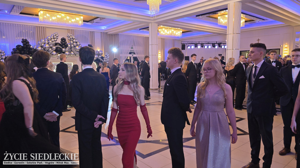 Studniówka w Prusie