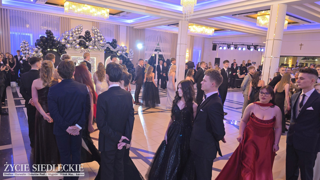 Studniówka w Prusie