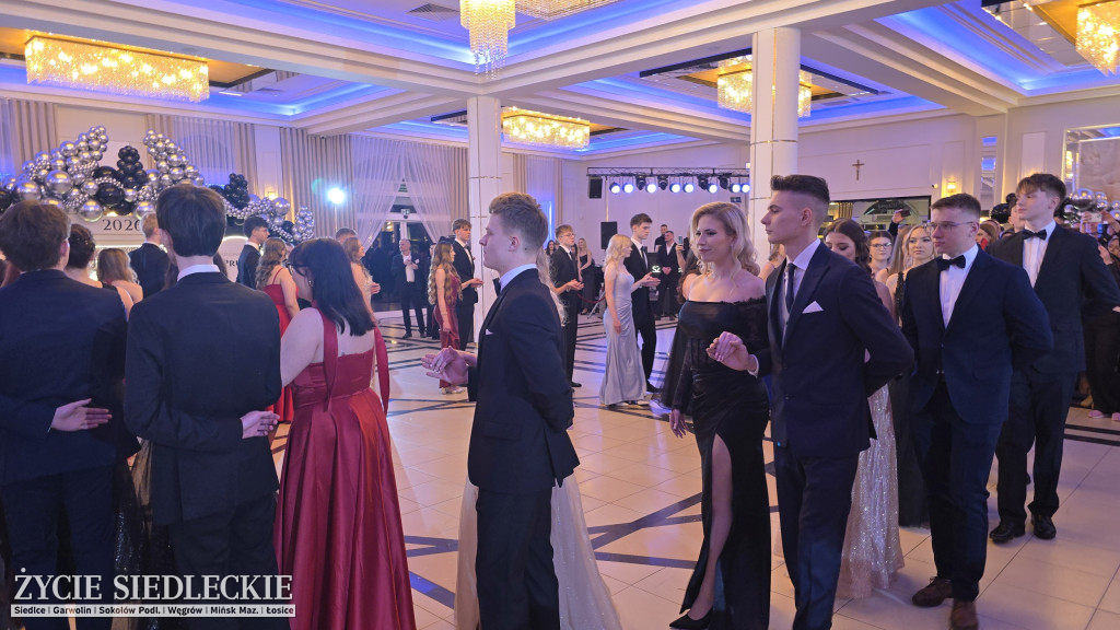 Studniówka w Prusie