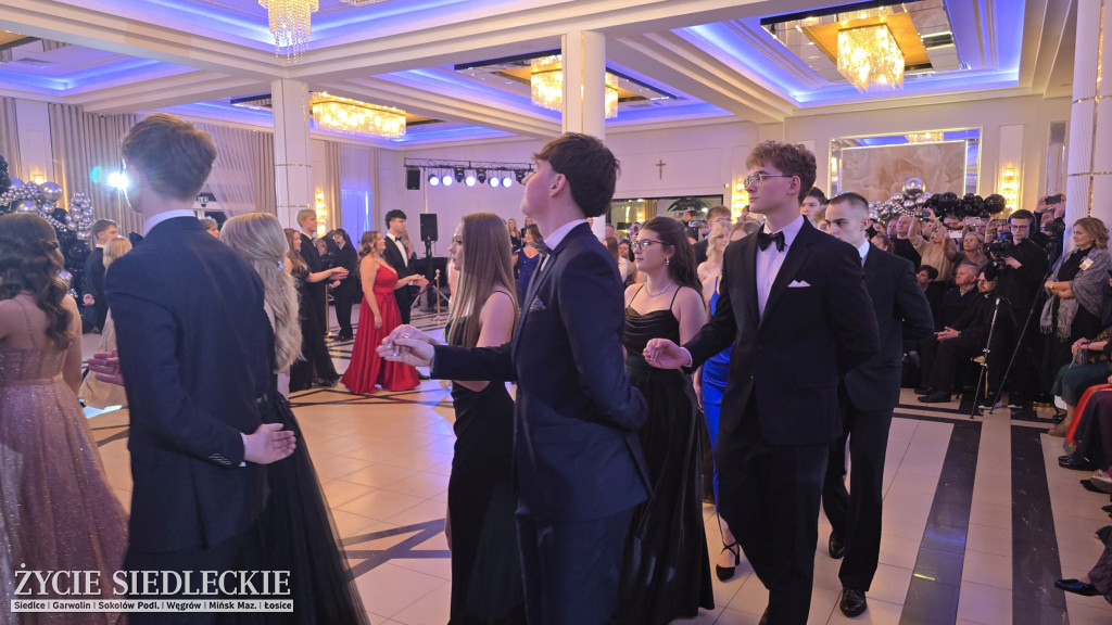 Studniówka w Prusie