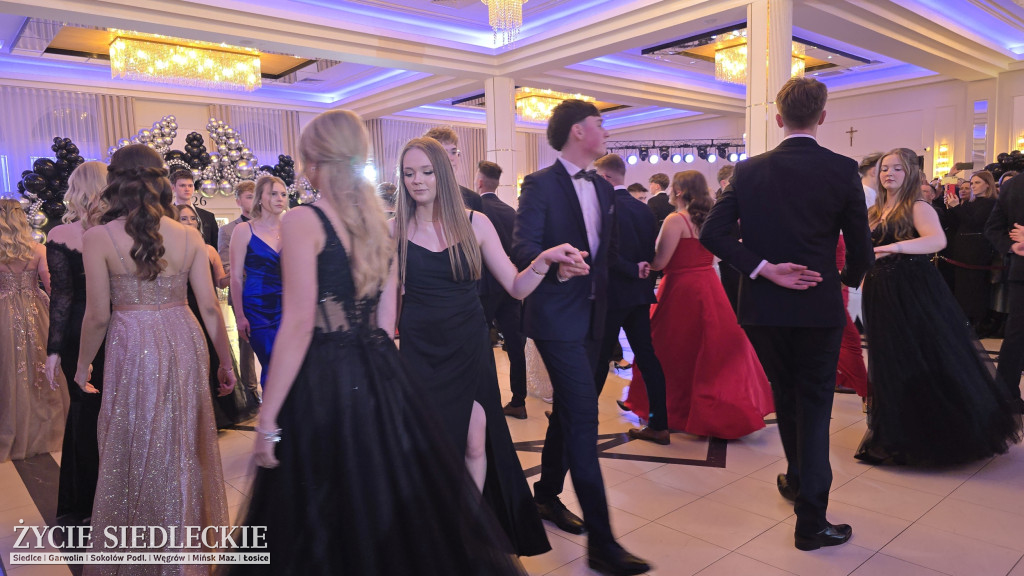 Studniówka w Prusie