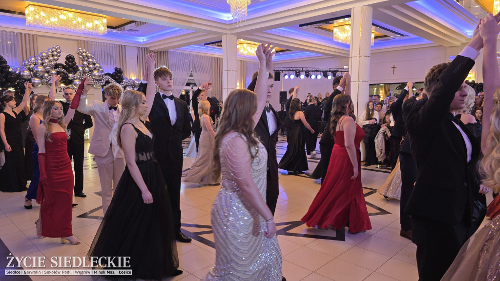 Studniówka w Prusie