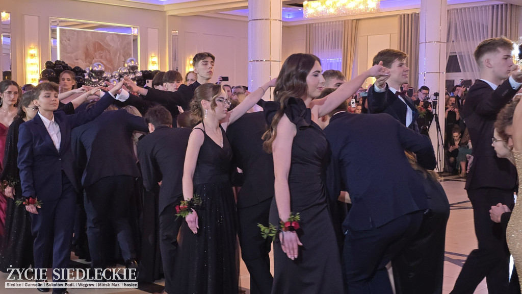 Studniówka w Prusie