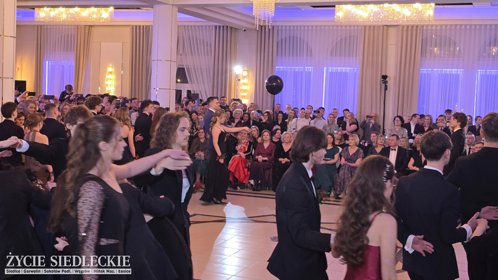 Studniówka w Prusie