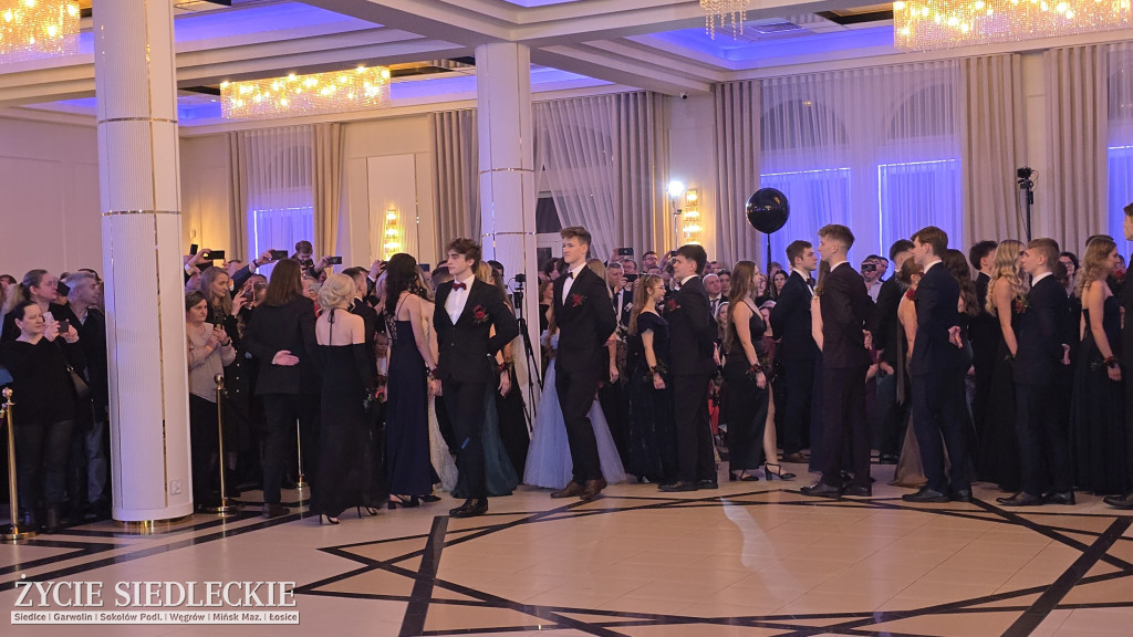 Studniówka w Prusie