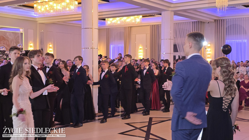 Studniówka w Prusie