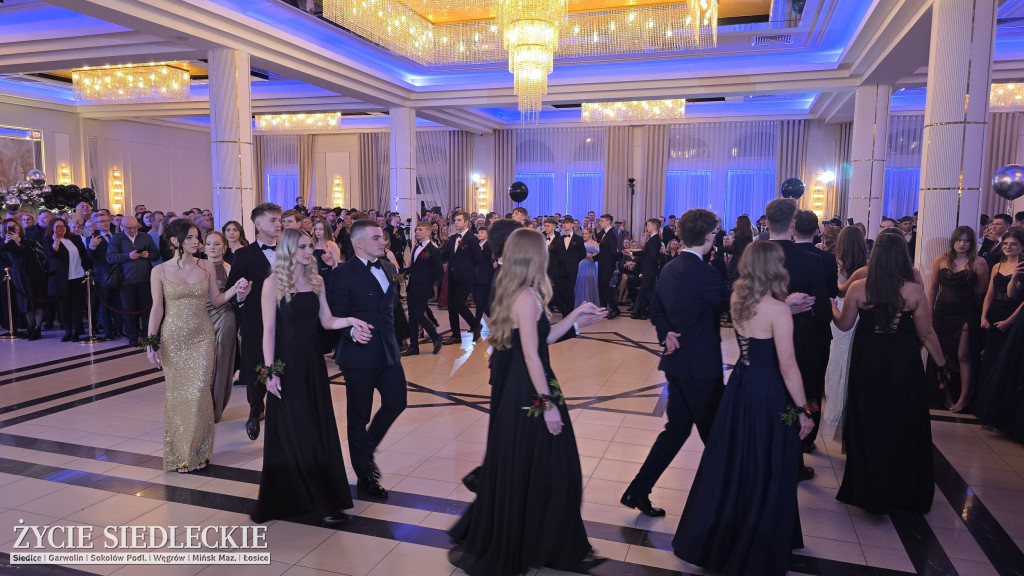 Studniówka w Prusie