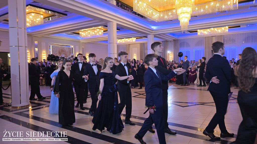 Studniówka w Prusie