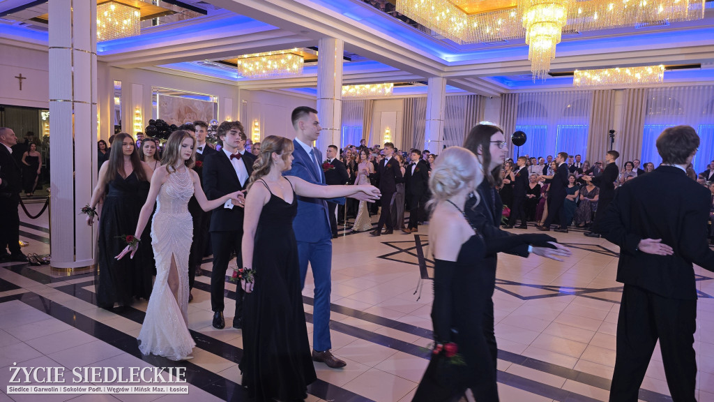 Studniówka w Prusie