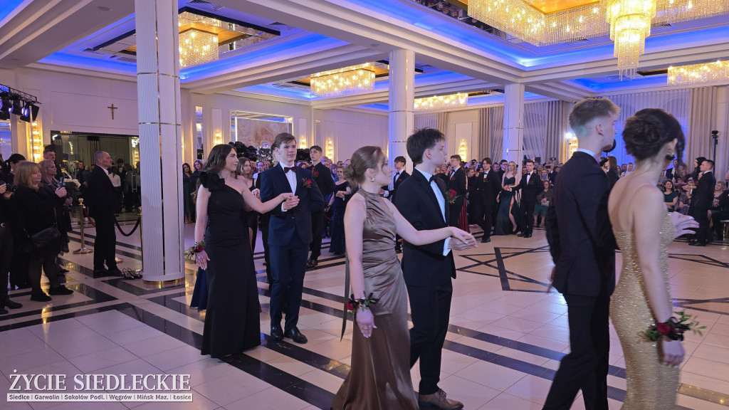 Studniówka w Prusie