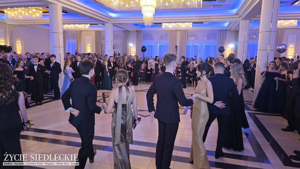 Studniówka w Prusie