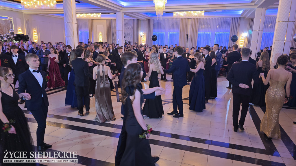 Studniówka w Prusie